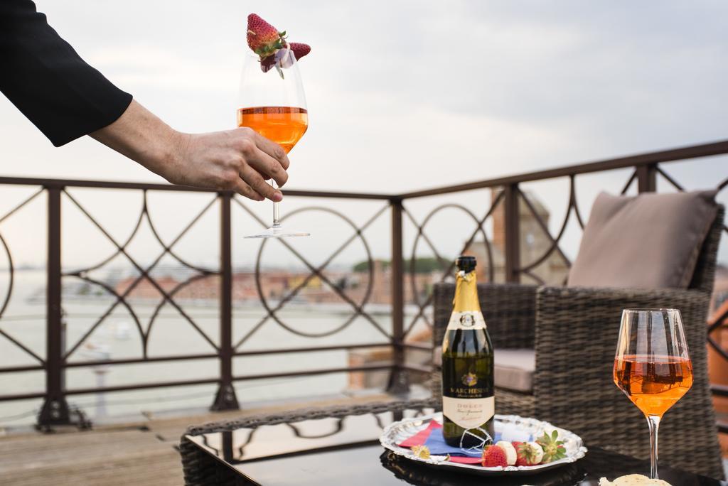 The Venice Penthouse And Rooftop-Terrace At Molino Stucky Bagian luar foto